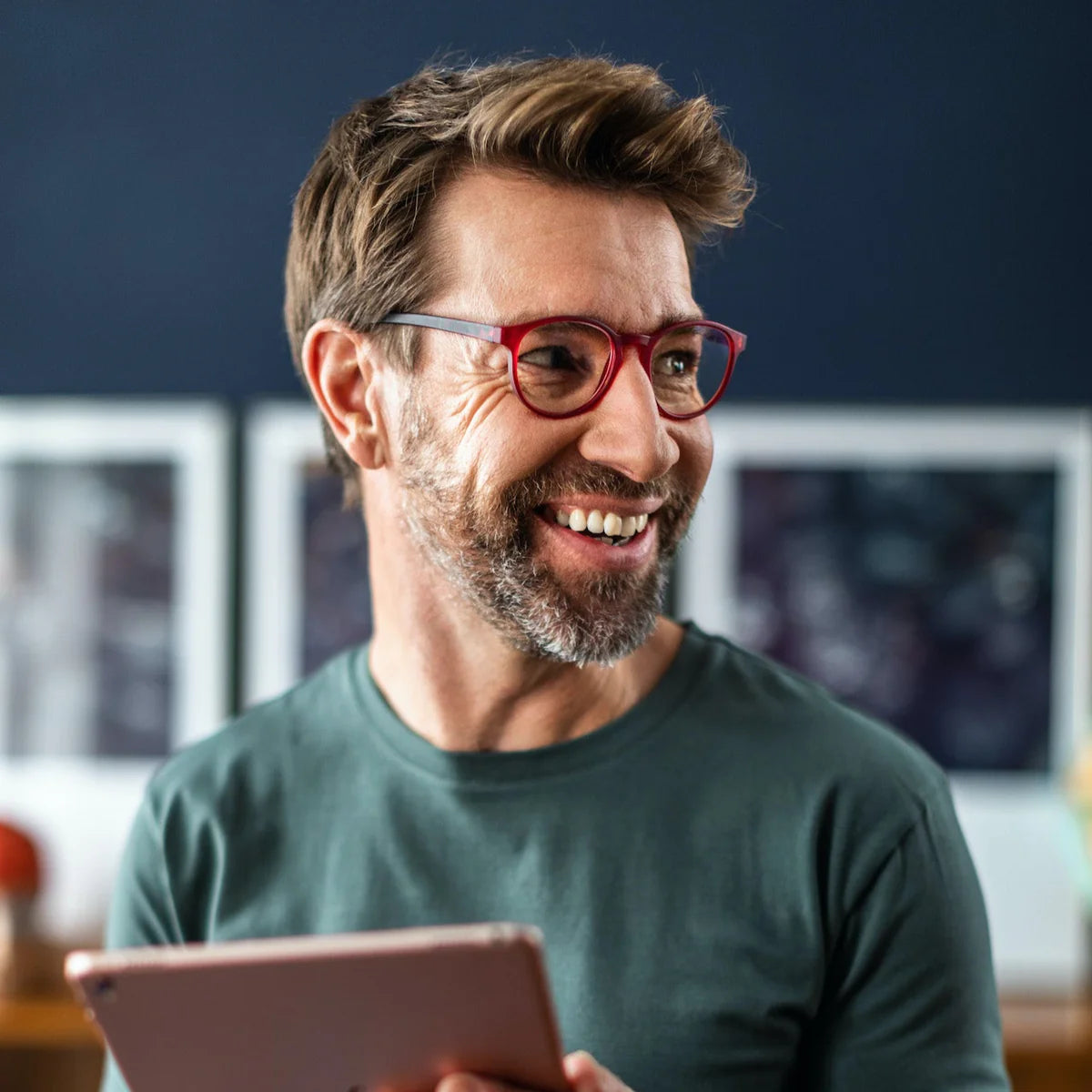 Blaulichtfilterbrille Aries – Schwarz und Rot